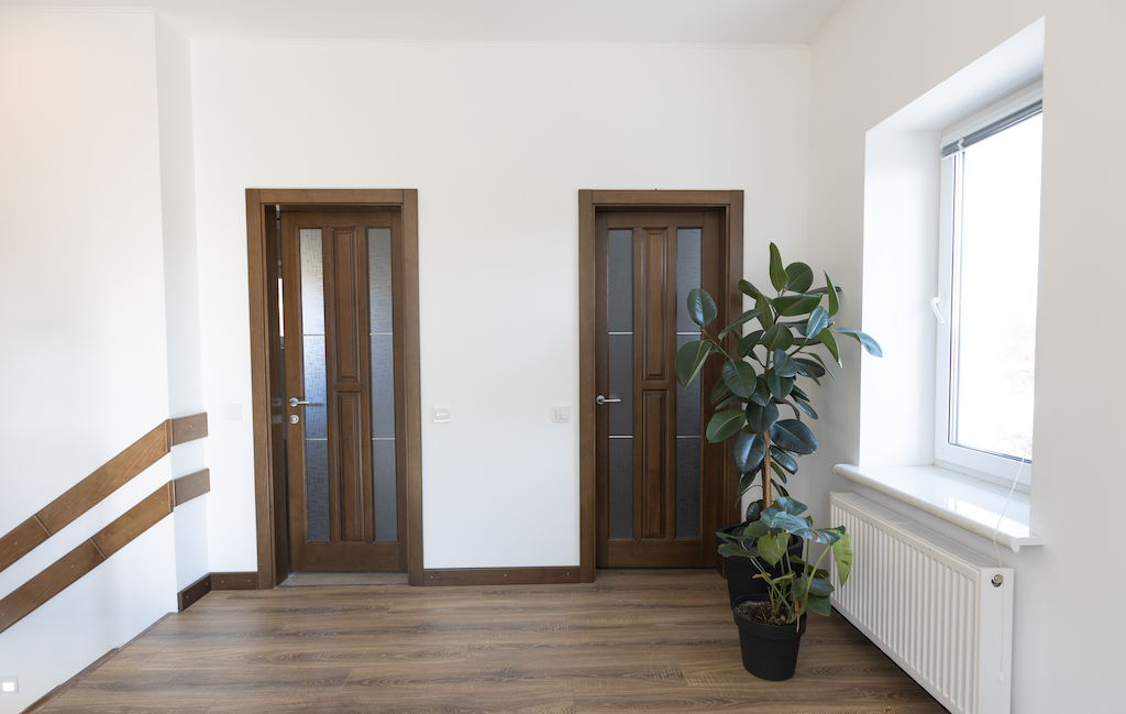 Wooden doors in modern scandinavian interior